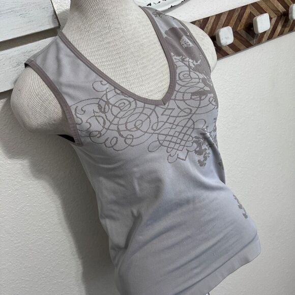 Athleta neutral taupe dnd tan v neck fitted tank top floral size large - Picture 6 of 7